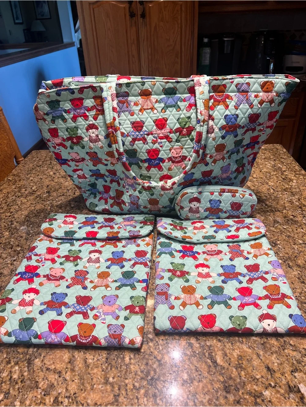 Vera Bradley Quilted Teddy Print Tote Bag Set in Mint